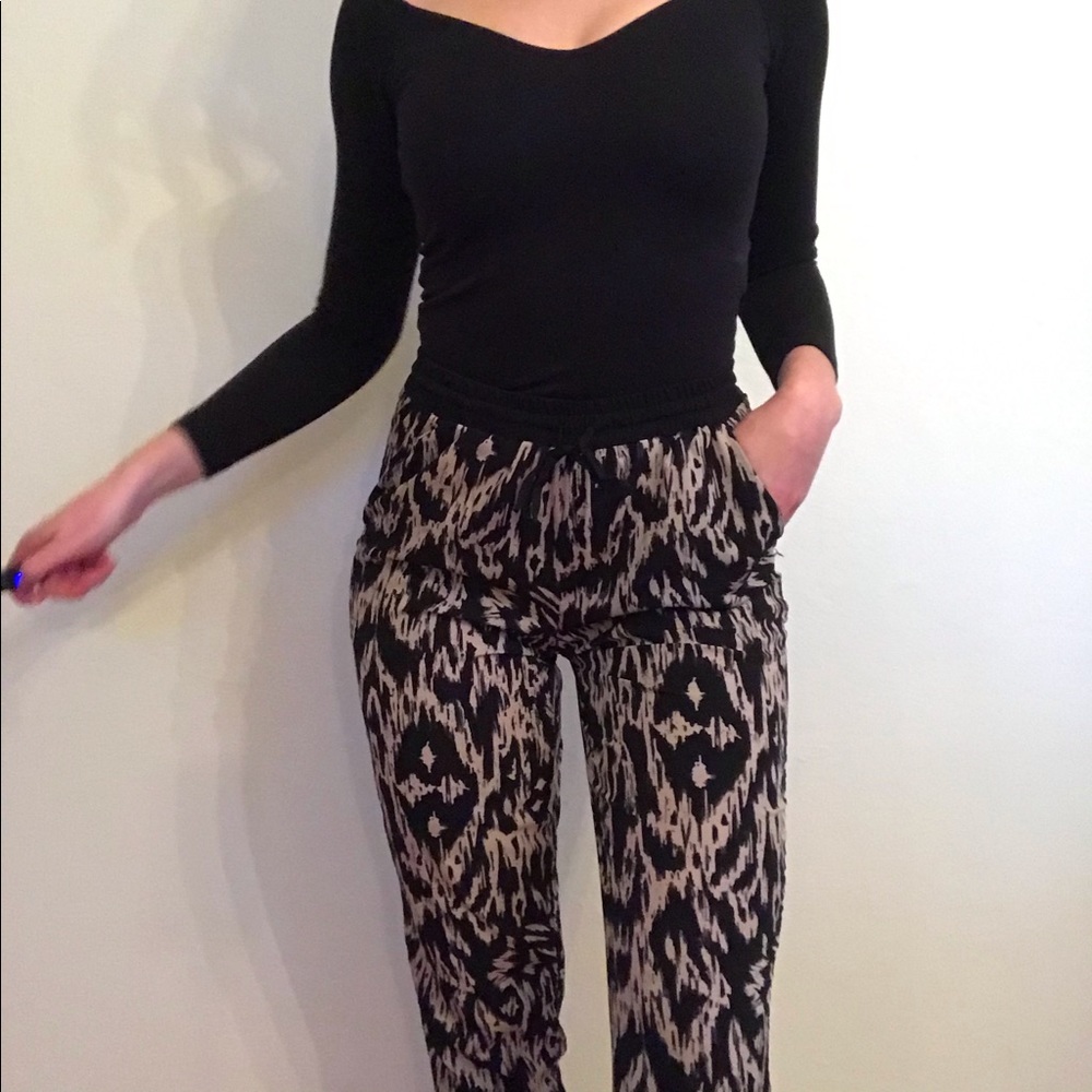 Black & Tan Jogger Pant